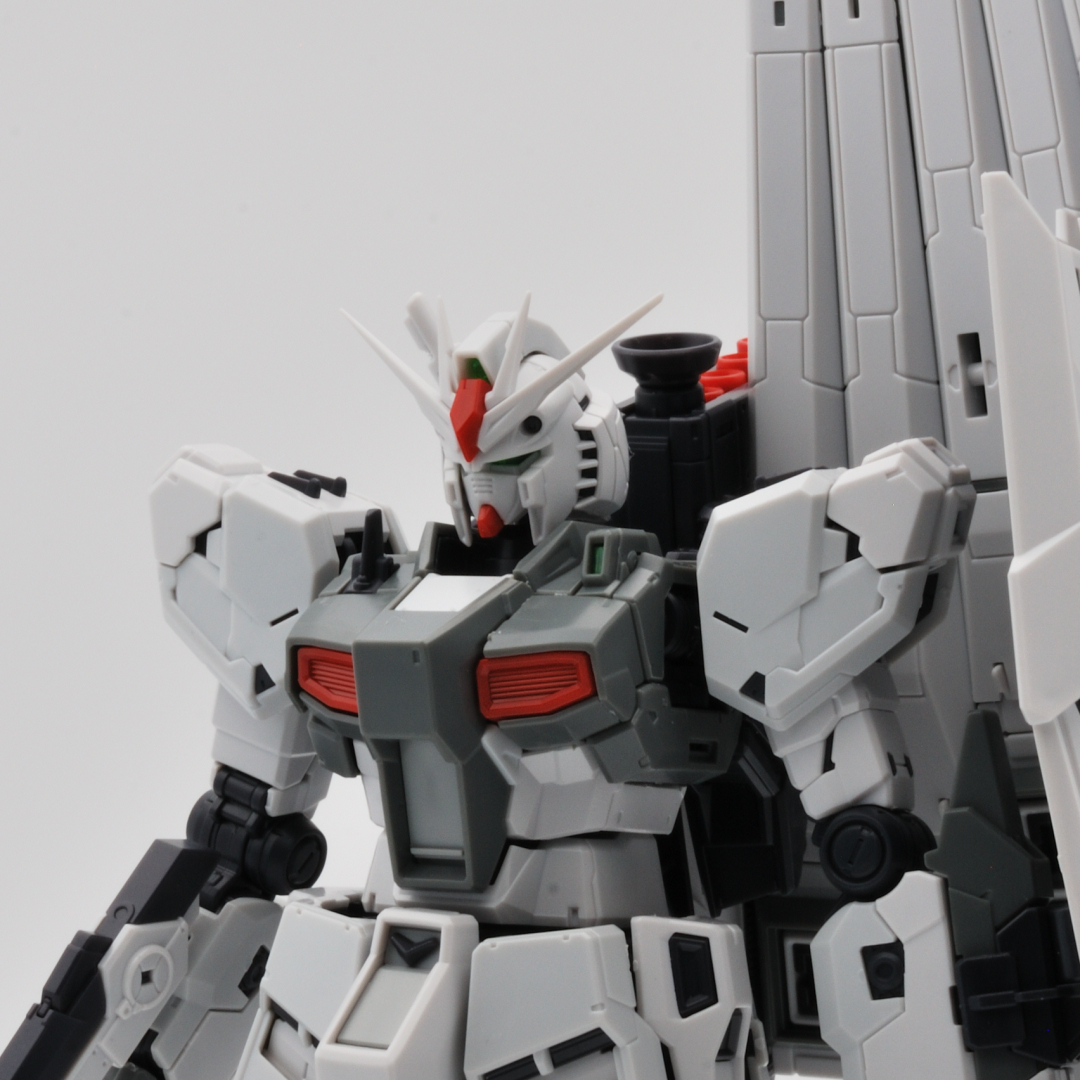 RG 1/144 GUNDAM SIDE-F限定 νガンダム（ファーストロットカラーVer.） ギャラリー画像 7