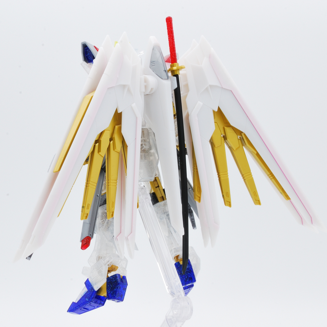 HG 1/144 マイティーストライクフリーダムガンダム［リミテッドクリア］ ギャラリー画像 5