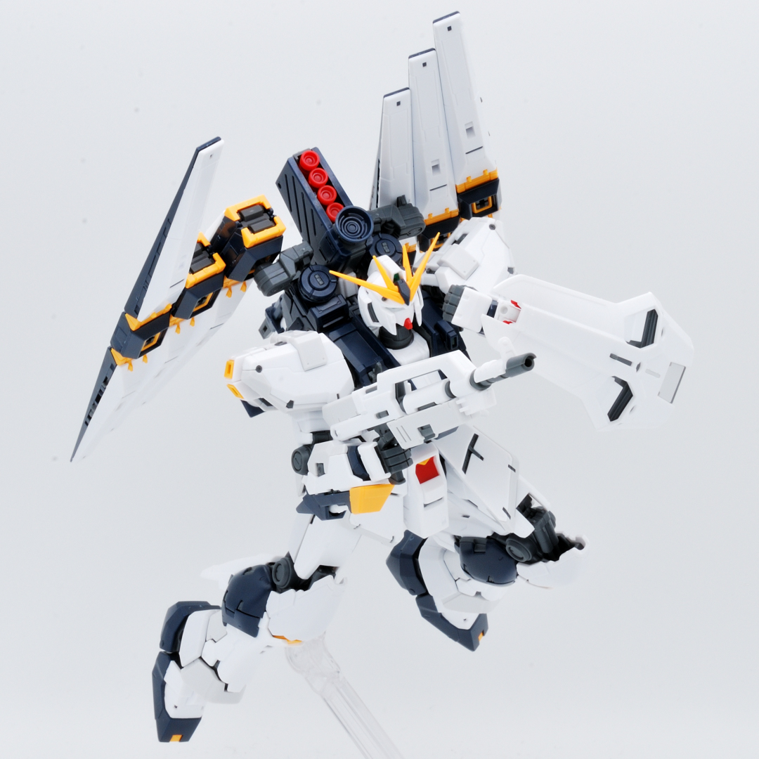 RG 1/144 νガンダム（ダブル･フィン･ファンネル装備型） ギャラリー画像 20