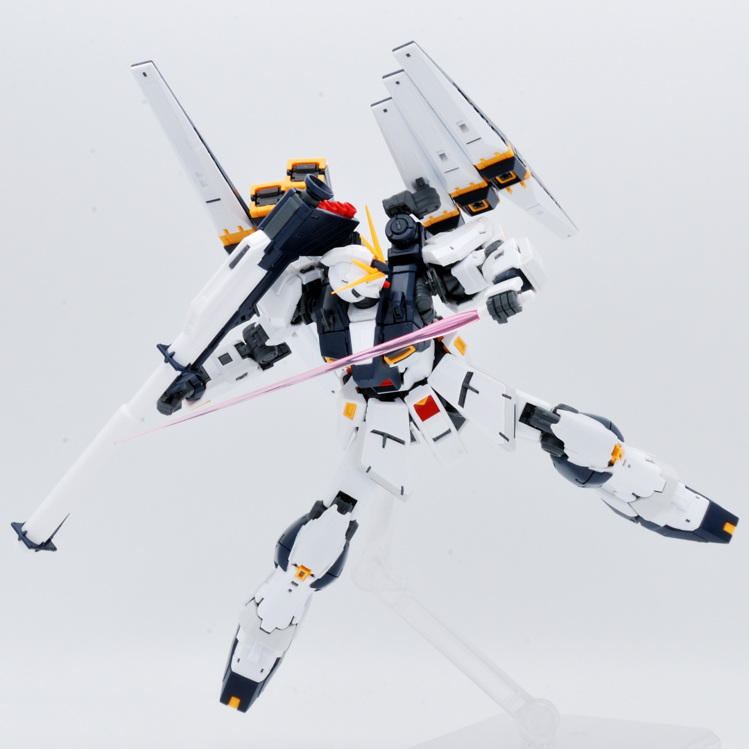 RG 1/144 νガンダム（ダブル･フィン･ファンネル装備型） ギャラリー画像 24