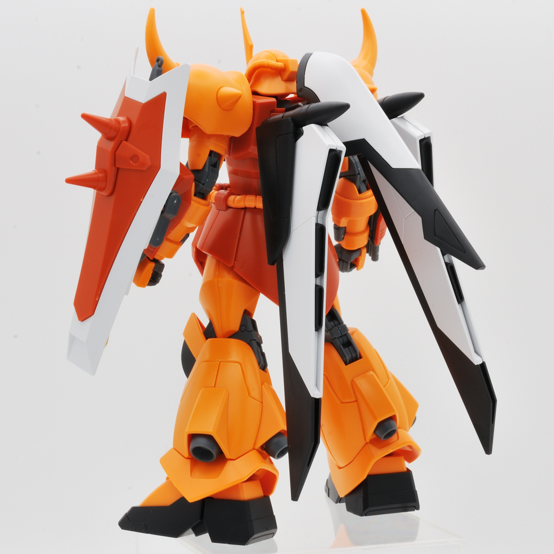 HG 1/144 グフイグナイテッド（ハイネ・ヴェステンフルス専用機） ギャラリー画像 4